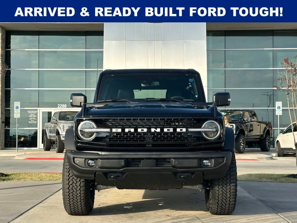 New 2025 Ford Bronco Outer Banks SUV