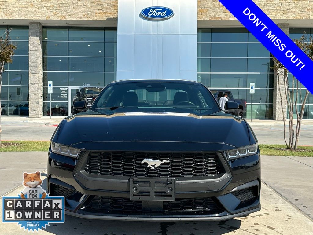 2024 Ford Mustang EcoBoost Premium photo 2