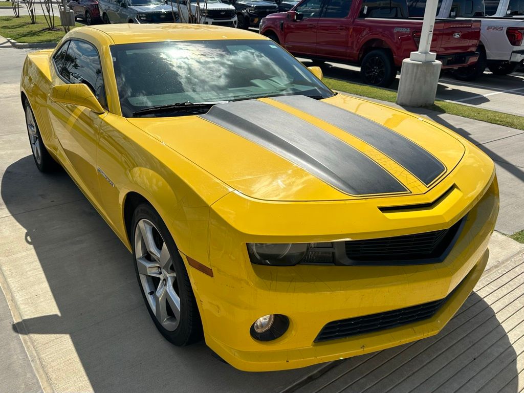2011 Chevrolet Camaro 2SS photo 3