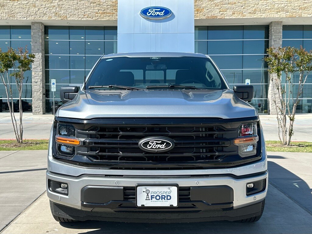 2025 Ford F-150 XLT photo 2
