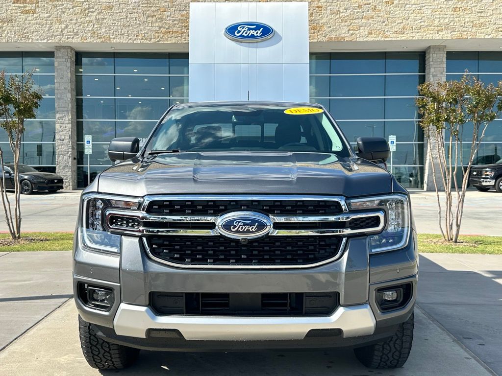 2025 Ford Ranger XLT photo 2