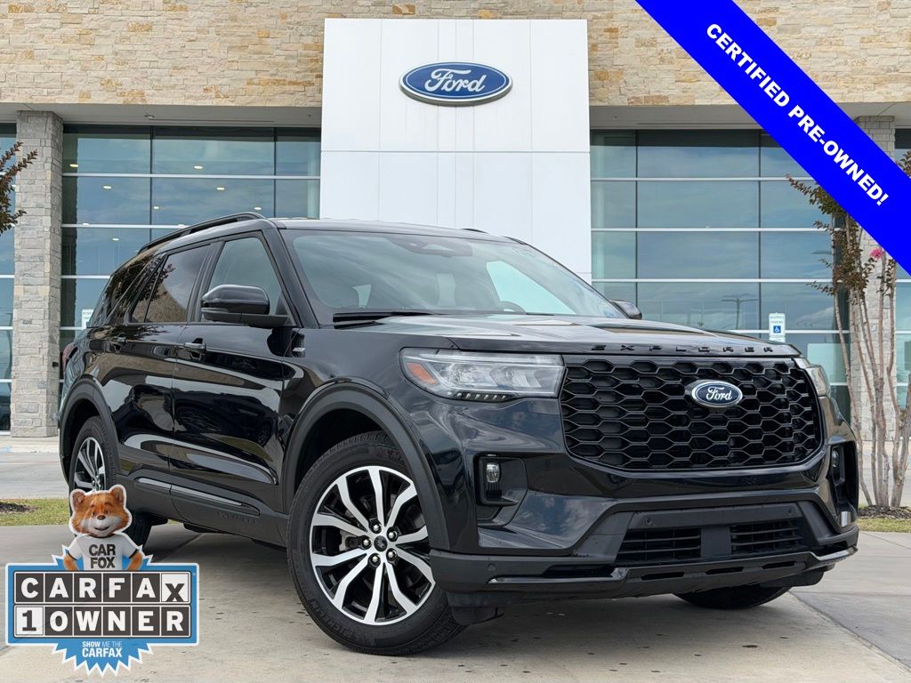 2025 Ford Explorer ST-LINE RWD (PL535)'s photo