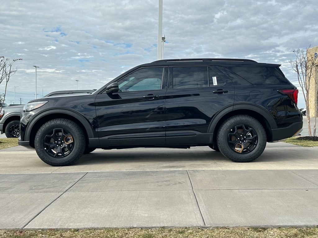 2026 Ford Explorer Tremor - Photo 23