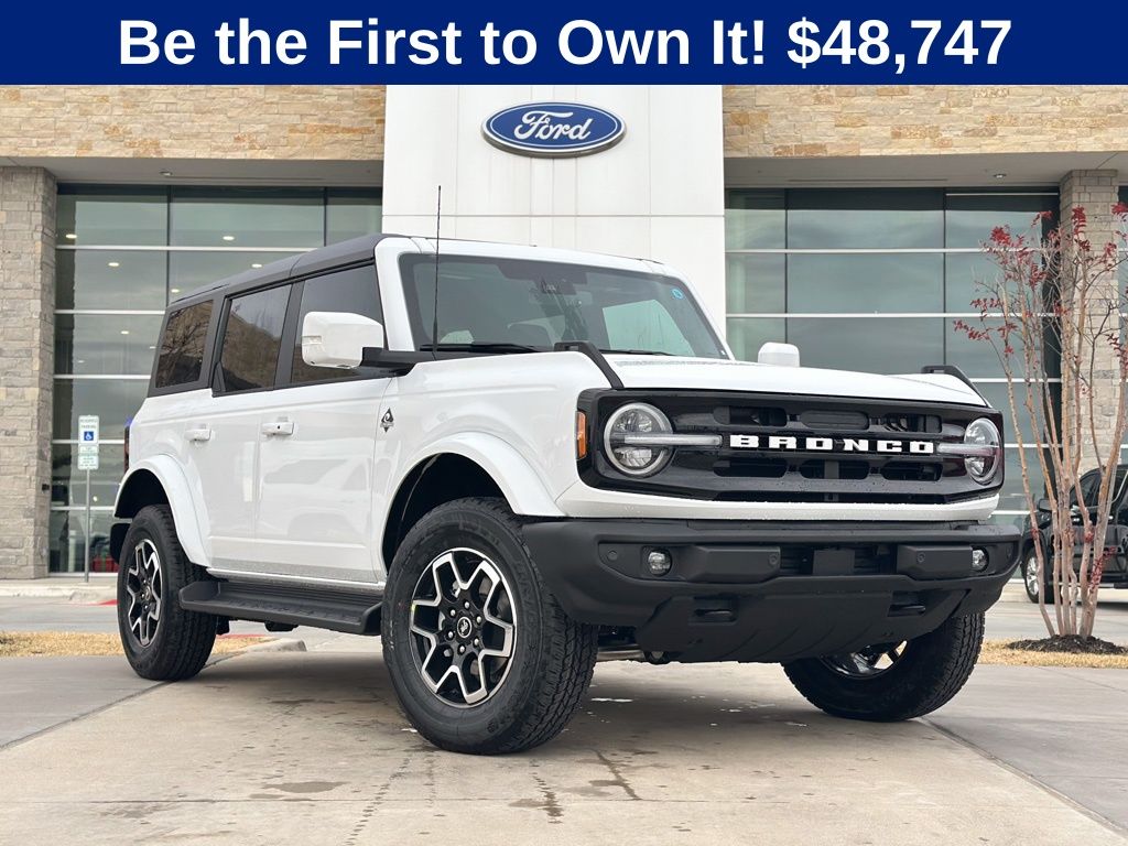 2025 Ford Bronco 4-Door Outer Banks's photo