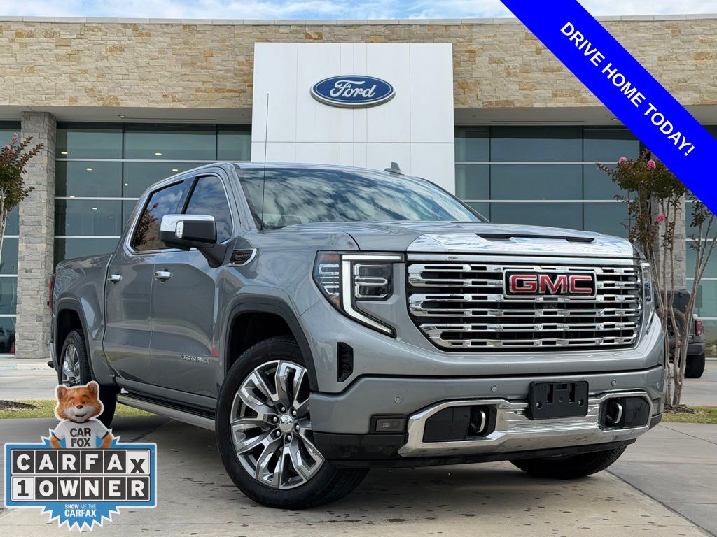 2026 GMC Sierra 4WD Crew Cab Short Box Denali's photo