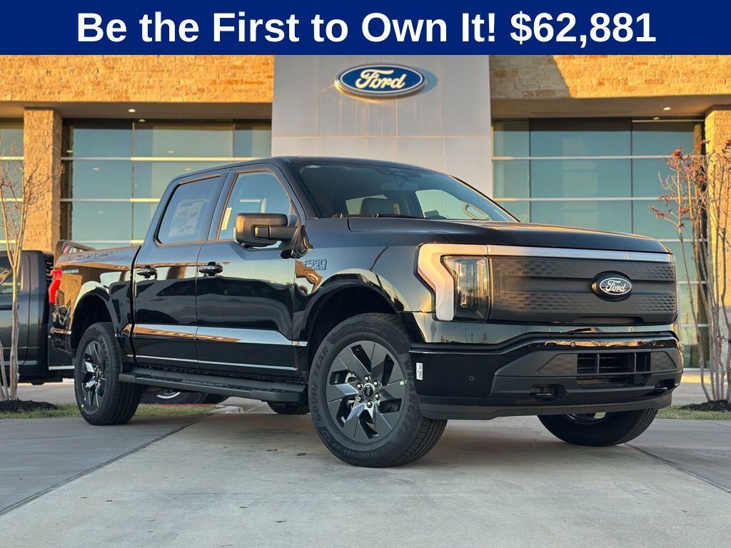2025 Ford F-150 Lightning Flash's photo