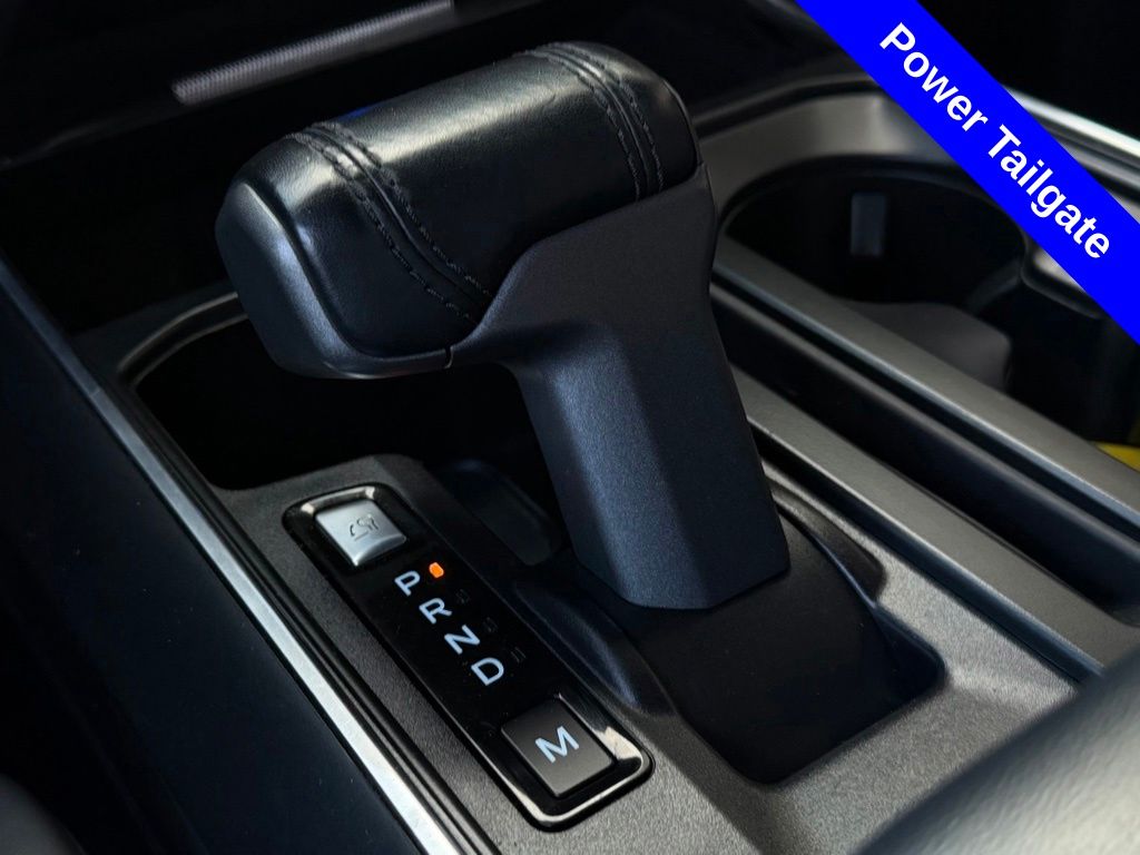 2022 Ford F-150 Raptor - Photo 19