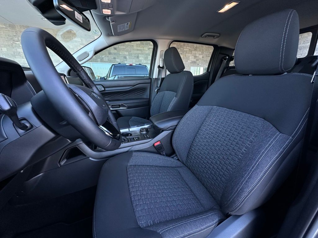 2025 Ford Ranger XLT photo 4