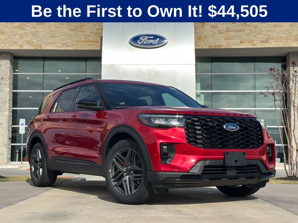 2026 Ford Explorer ST-LINE's photo