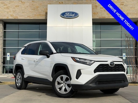 2024 Toyota RAV4 LE SUV