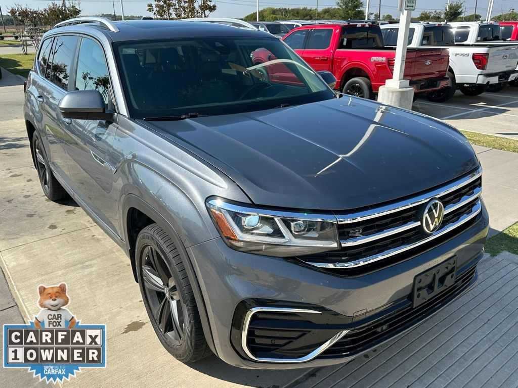 2022 Volkswagen Atlas V6 SEL R-Line photo 2