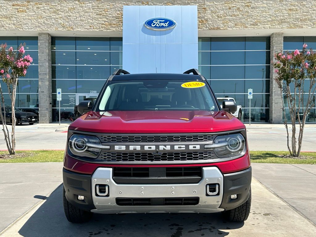 2025 Ford Bronco Sport Badlands photo 2