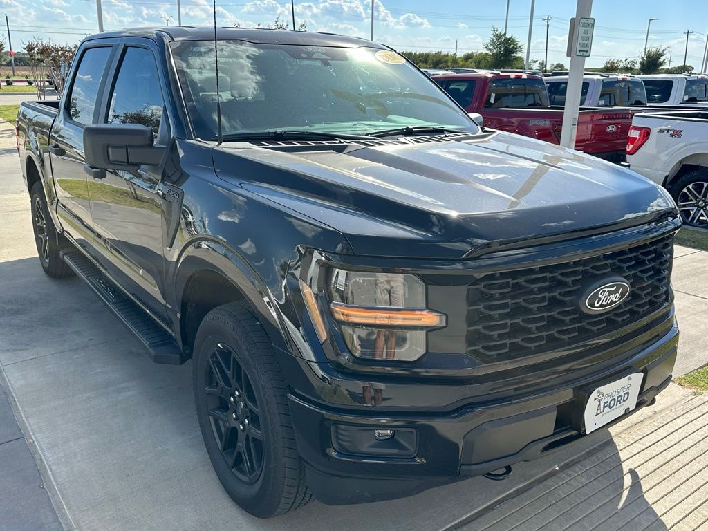 2025 Ford F-150 STX photo 3