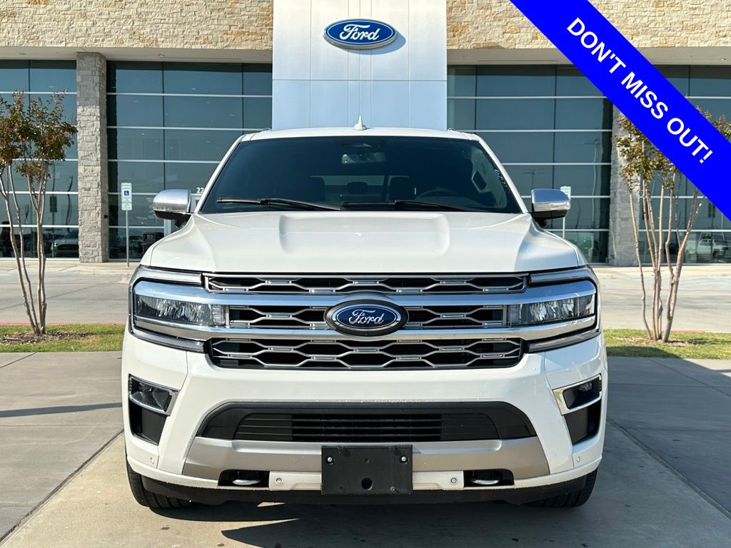 2022 Ford Expedition Platinum photo 2
