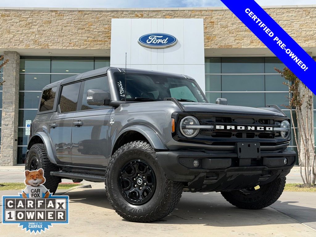 2024 Ford Bronco Outer Banks 4x4's photo