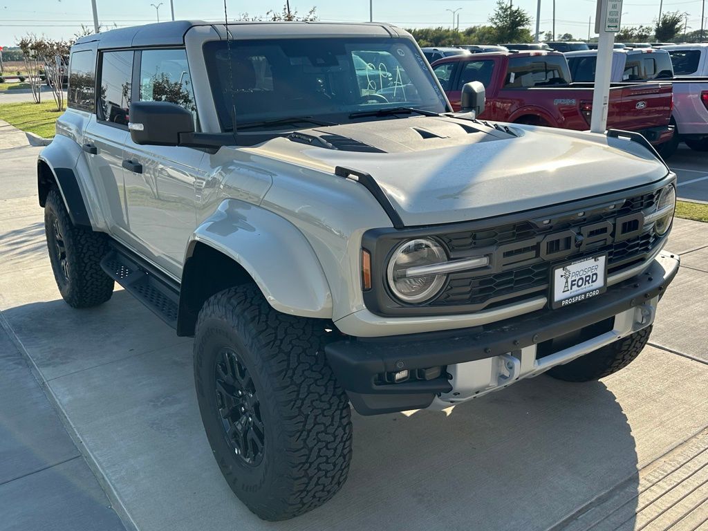 2025 Ford Bronco Raptor photo 3