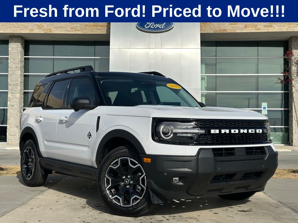 2025 Ford Bronco Sport Outer Banks's photo
