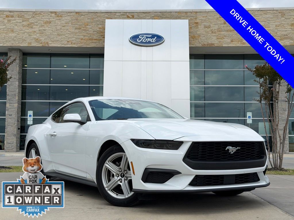 2026 Ford Mustang EcoBoost Premium Fastback's photo