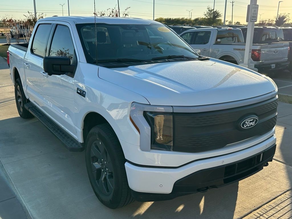 New 2025 Ford F-150 Lightning Flash Truck SuperCrew Cab
