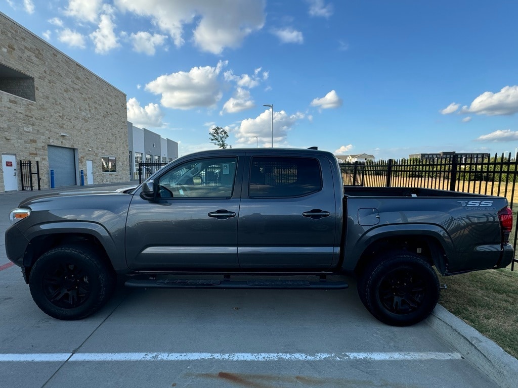 Used 2019 Toyota Tacoma SR with VIN 5TFAX5GN3KX153044 for sale in Prosper, TX