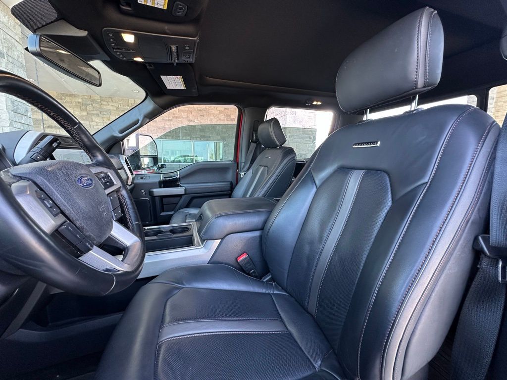 2022 Ford F-250 Platinum photo 4
