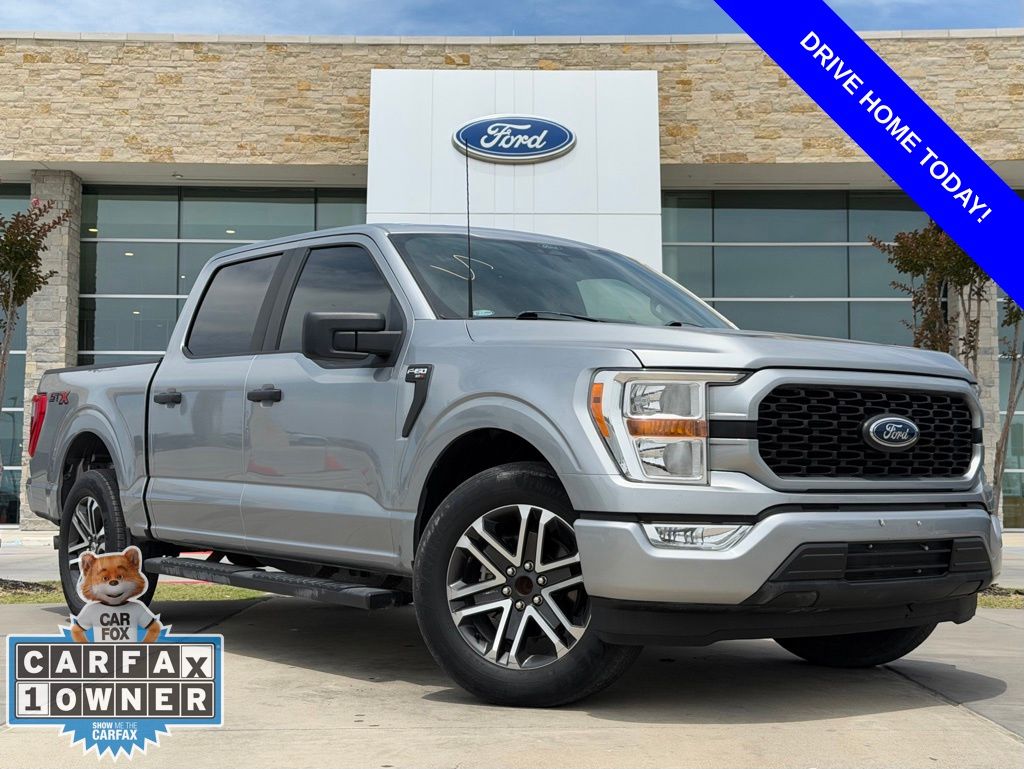 2022 Ford F-150 XL SuperCrew 5-1/2 Box's photo