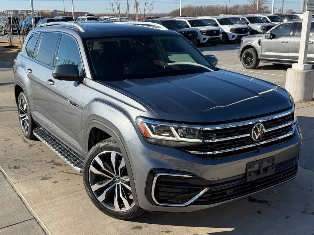 Used 2023 Volkswagen Atlas 3.6L V6 SEL Premium R-Line SUV