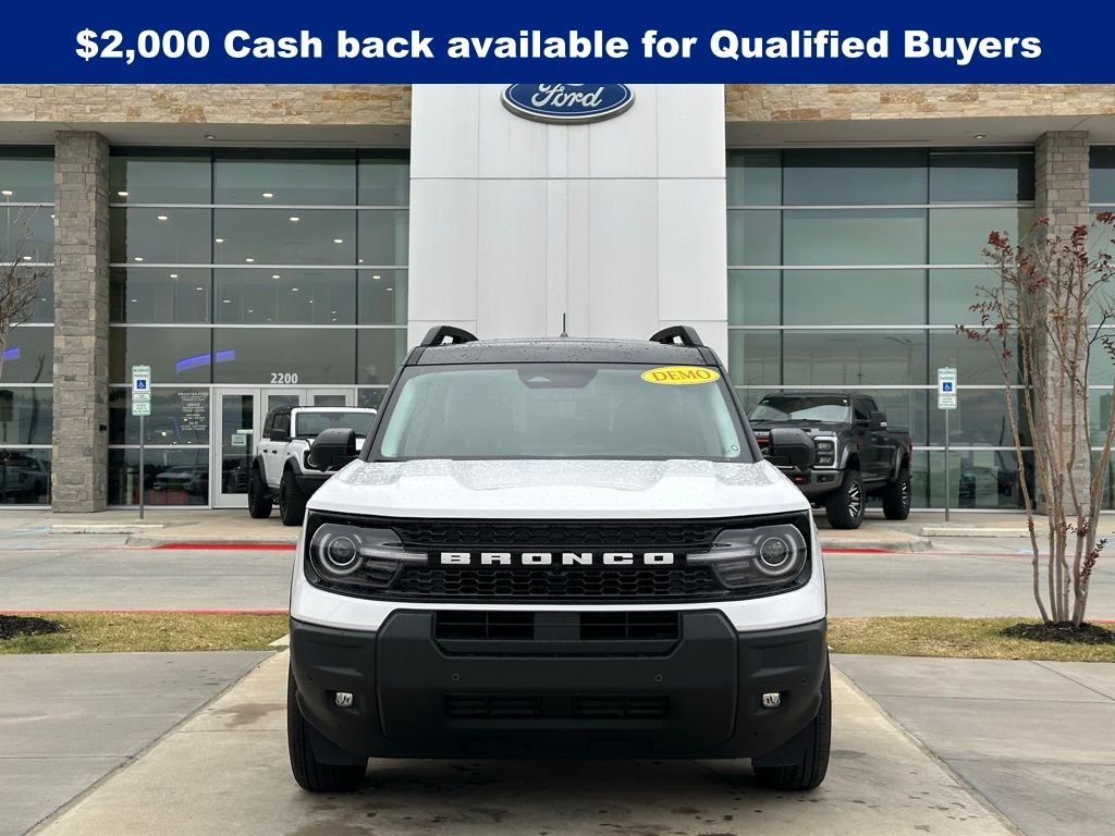 2025 Ford Bronco Sport Outer Banks photo 2