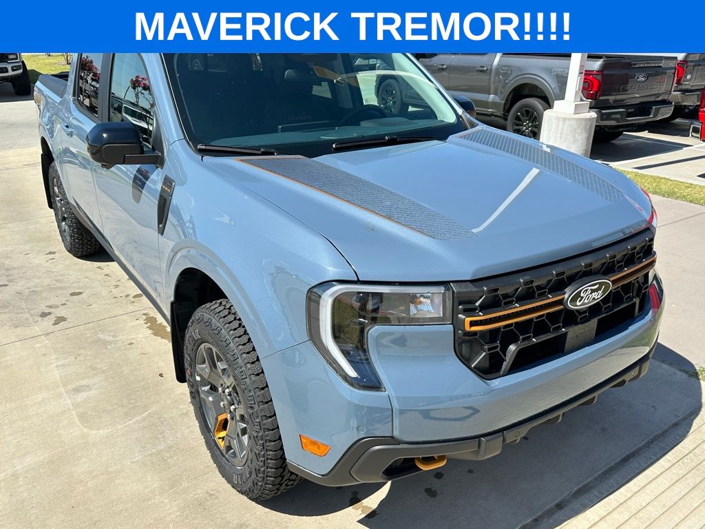 2025 Ford Maverick Tremor photo 3