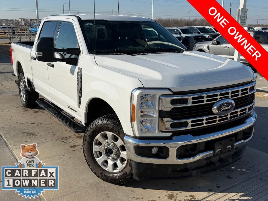 Used 2024 Ford F-250 XLT Truck Crew Cab