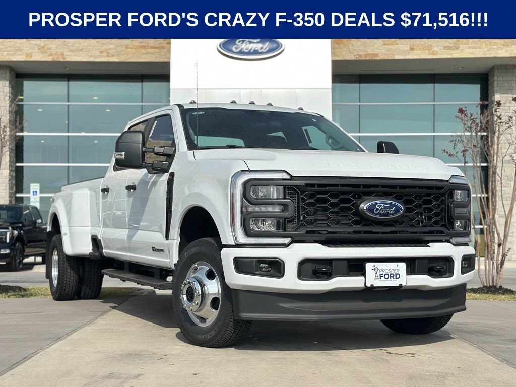 2026 Ford F-350 Super Duty XL's photo