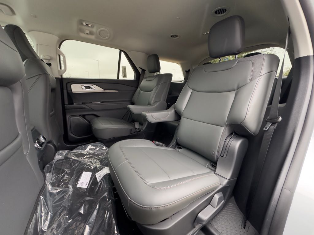 2026 Ford Explorer Active - Photo 25