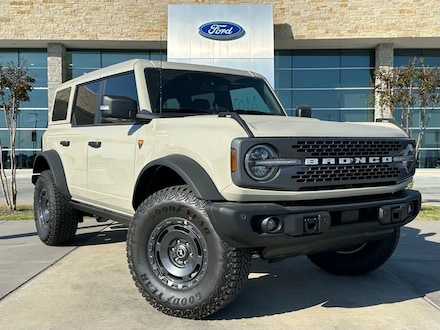 2025 Ford Bronco Badlands SUV
