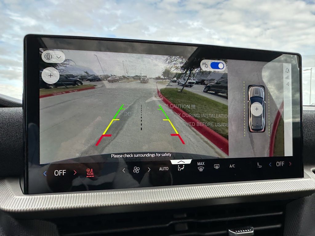 2026 Ford Explorer Tremor - Photo 8