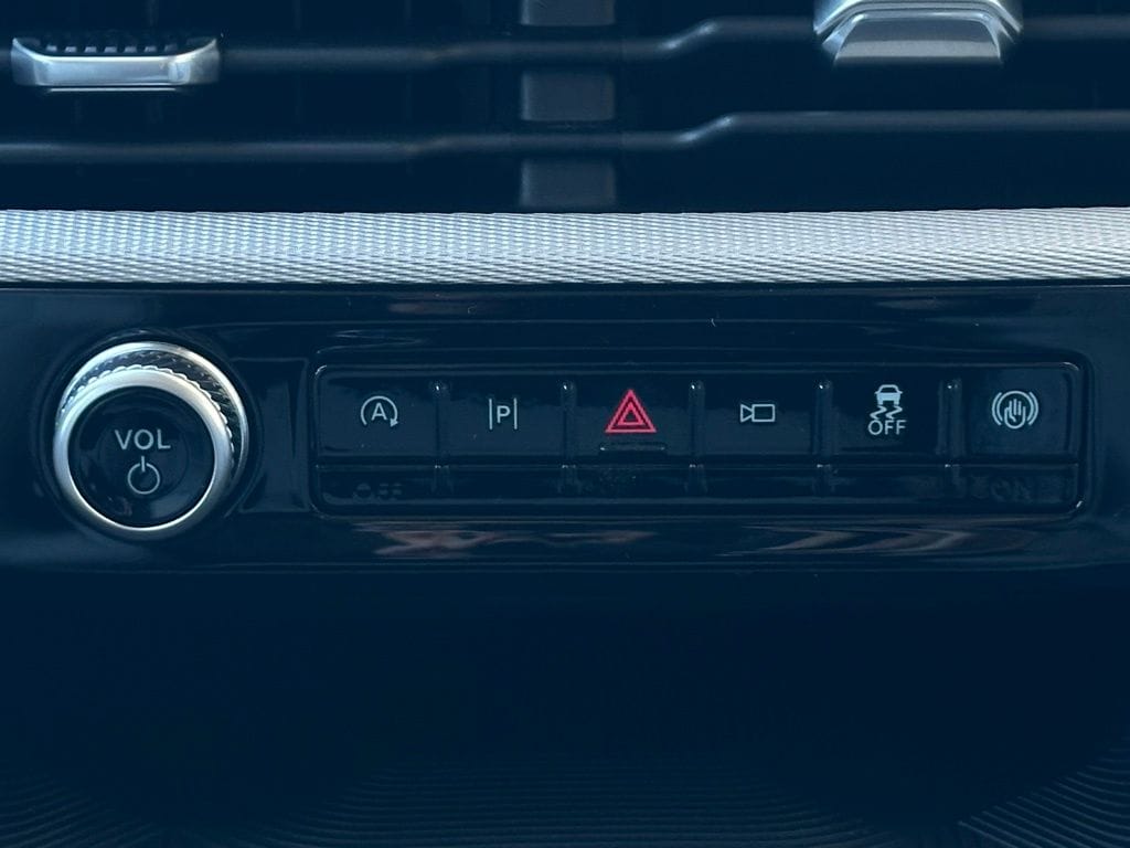 2026 Ford Explorer Active - Photo 12