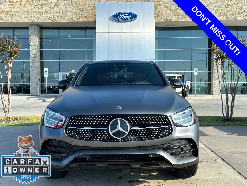 2023 Mercedes Benz GLC 300 Coupe photo 2
