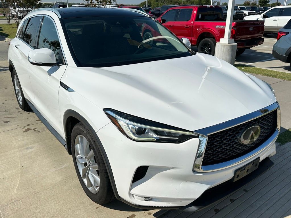 2020 Infiniti QX50 Luxe photo 3