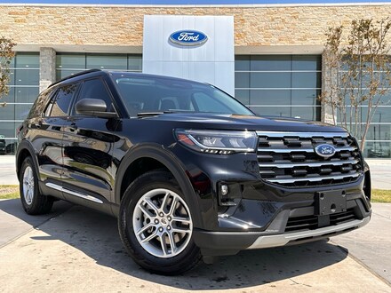 2025 Ford Explorer Active SUV