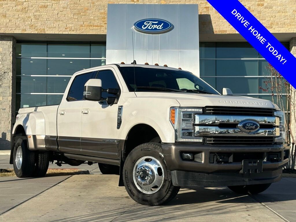 Used 2019 Ford F-350 King Ranch Truck Crew Cab