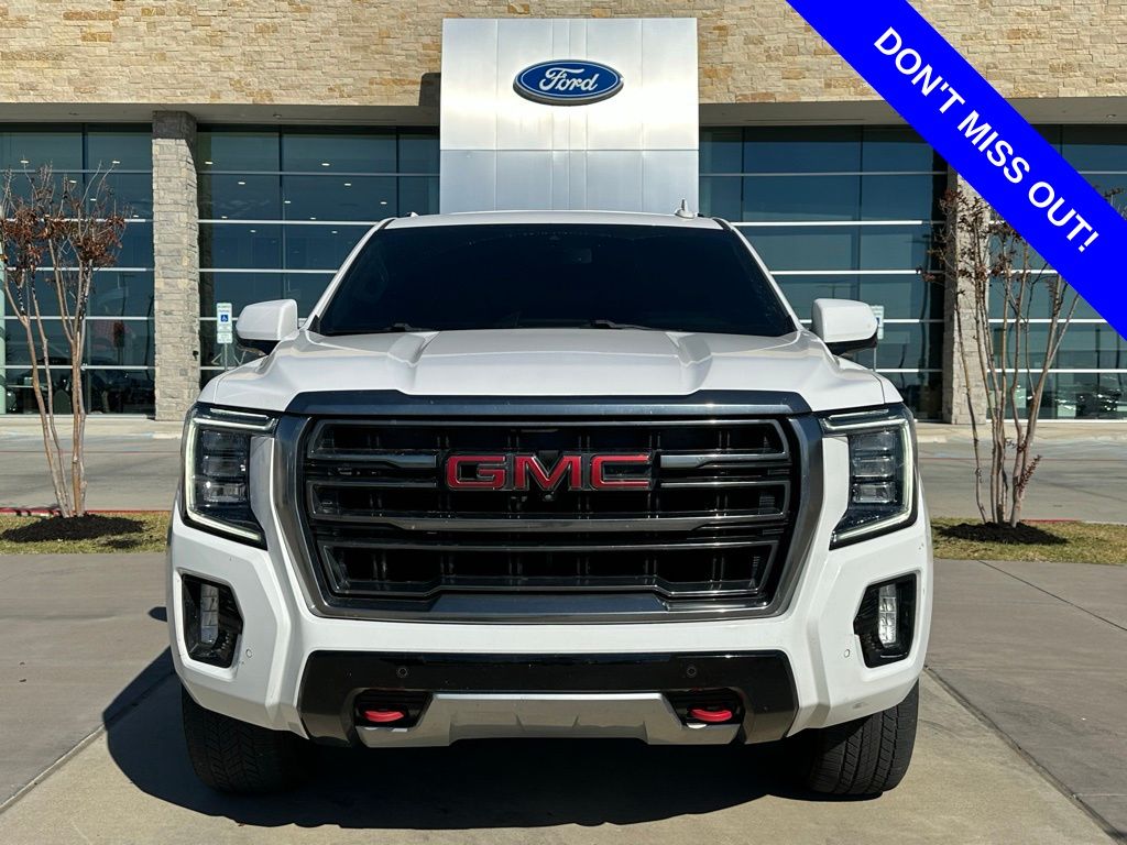 2021 Gmc Yukon AT4 photo 2