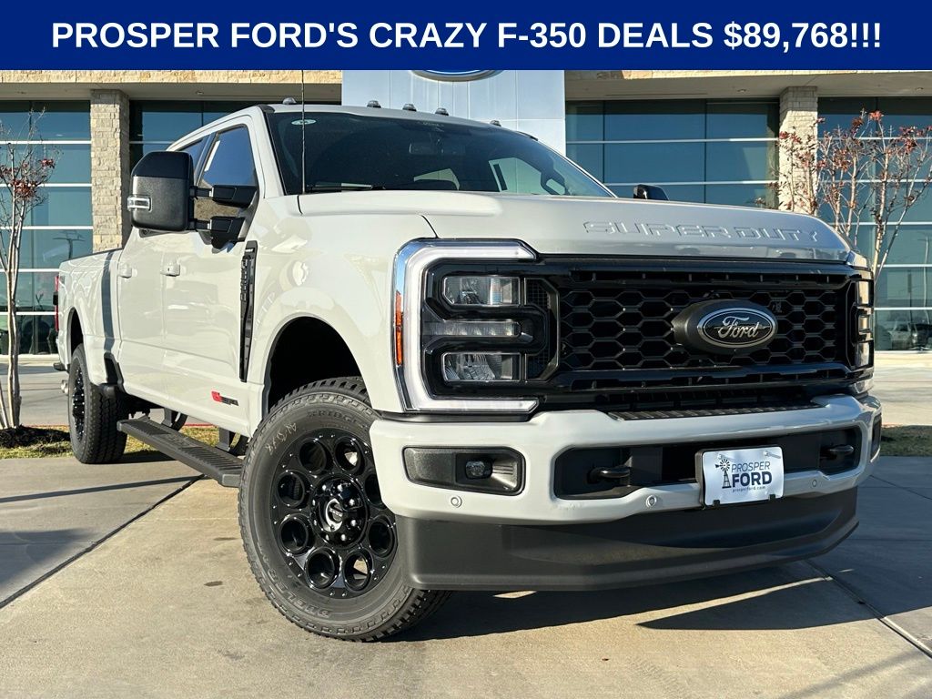 2026 Ford F-350 Super Duty Lariat's photo