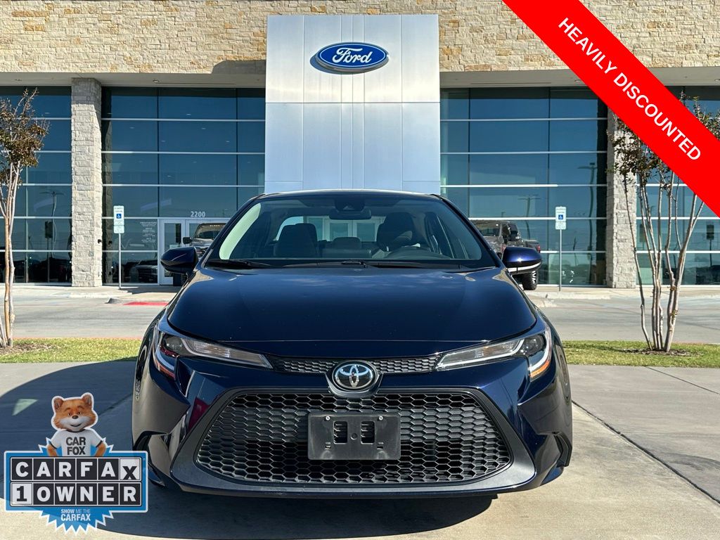 Used 2022 Toyota Corolla LE with VIN 5YFEPMAEXNP290599 for sale in Prosper, TX