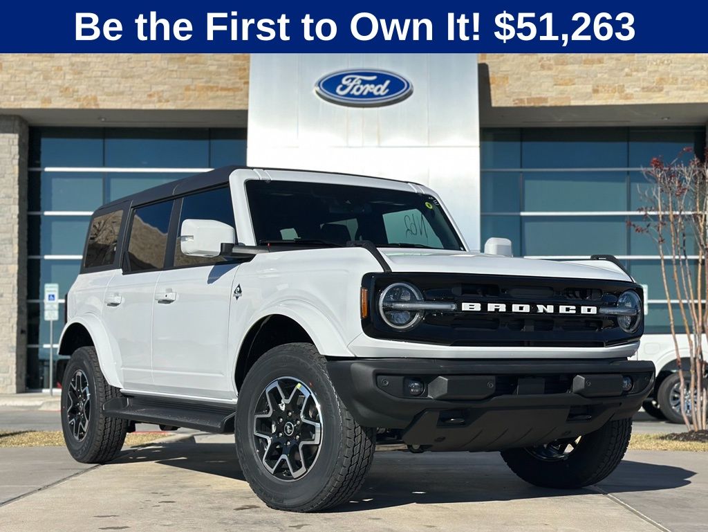 2025 Ford Bronco 4-Door Outer Banks's photo