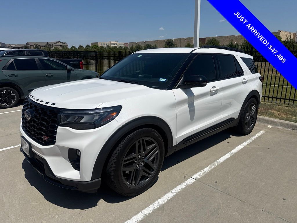 2025 Ford Explorer