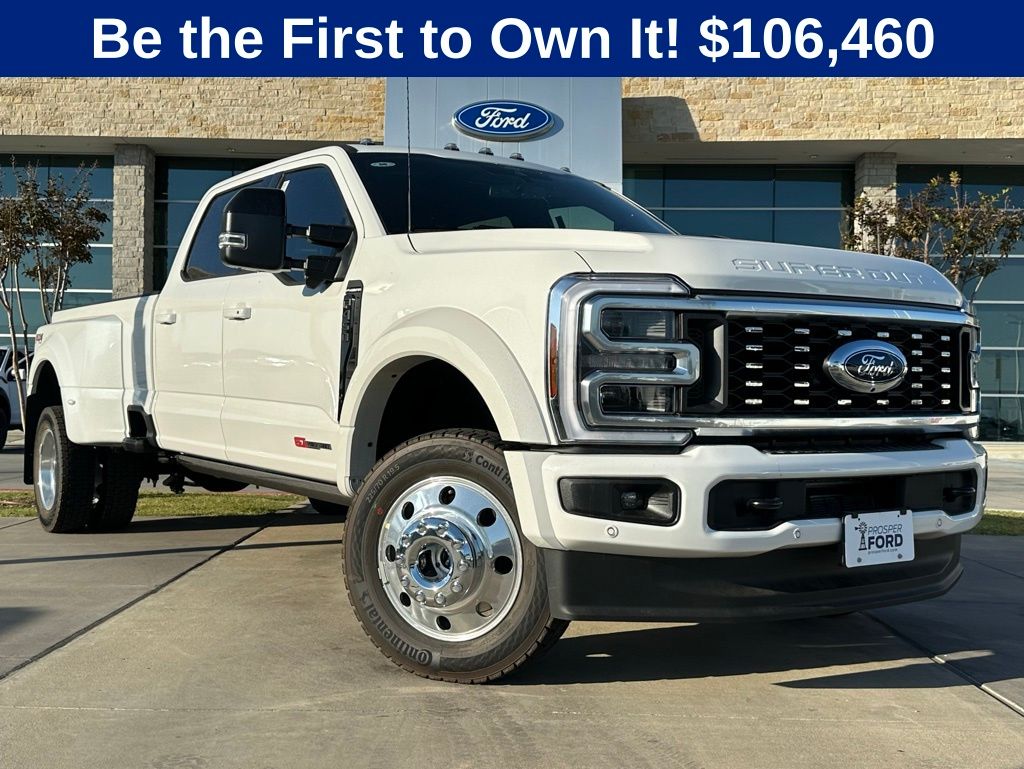 2026 Ford F-450 Super Duty Platinum's photo