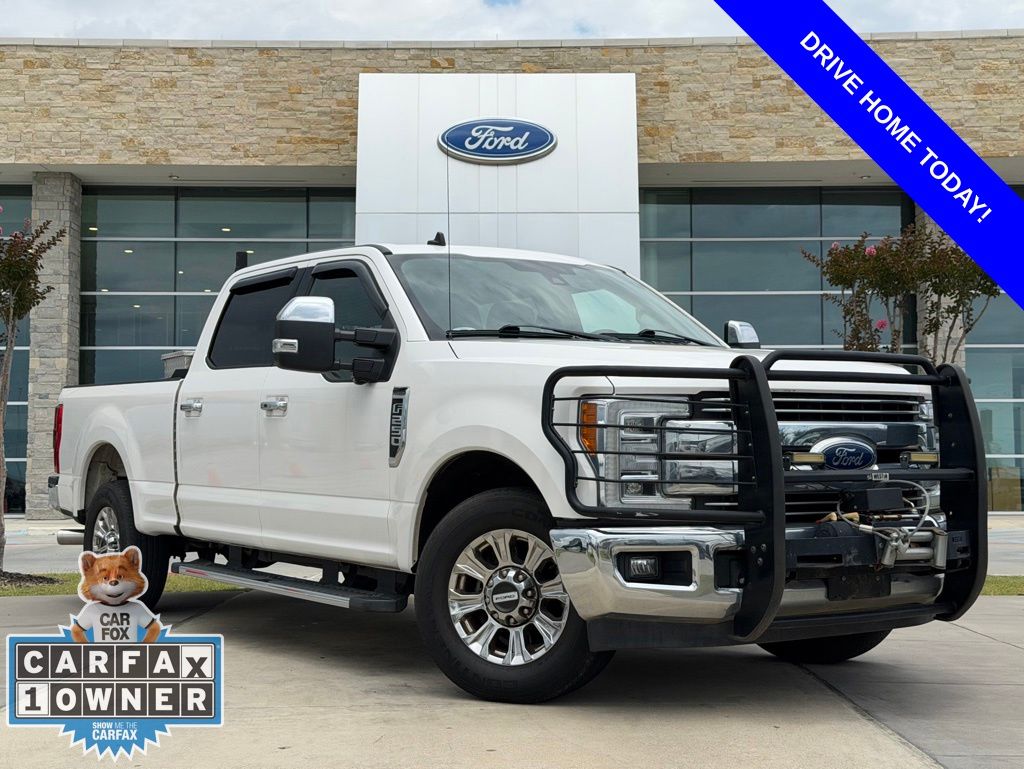 2019 Ford F-250 Lariat Crew Cab 8' Box's photo