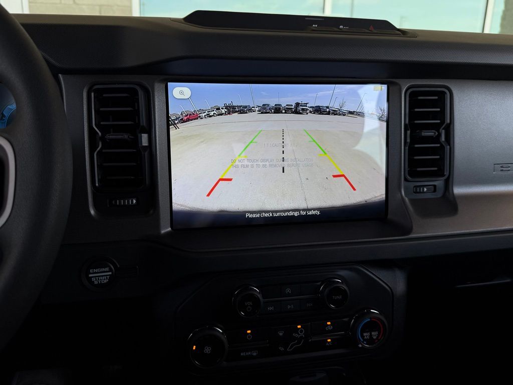 2026 Ford Bronco 4-Door Base - Photo 7