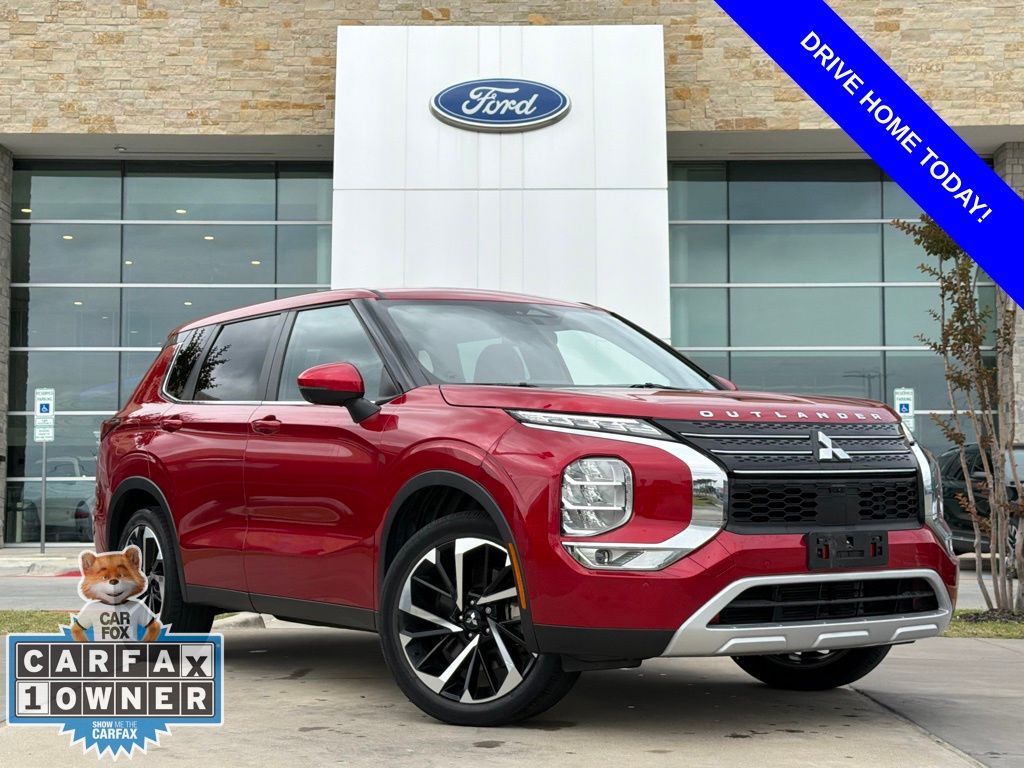 2022 Mitsubishi Outlander SE