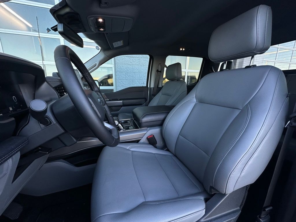 New 2025 Ford F-150 Lightning Flash Truck SuperCrew Cab