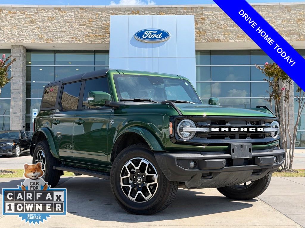 2024 Ford Bronco Outer Banks 4x4's photo